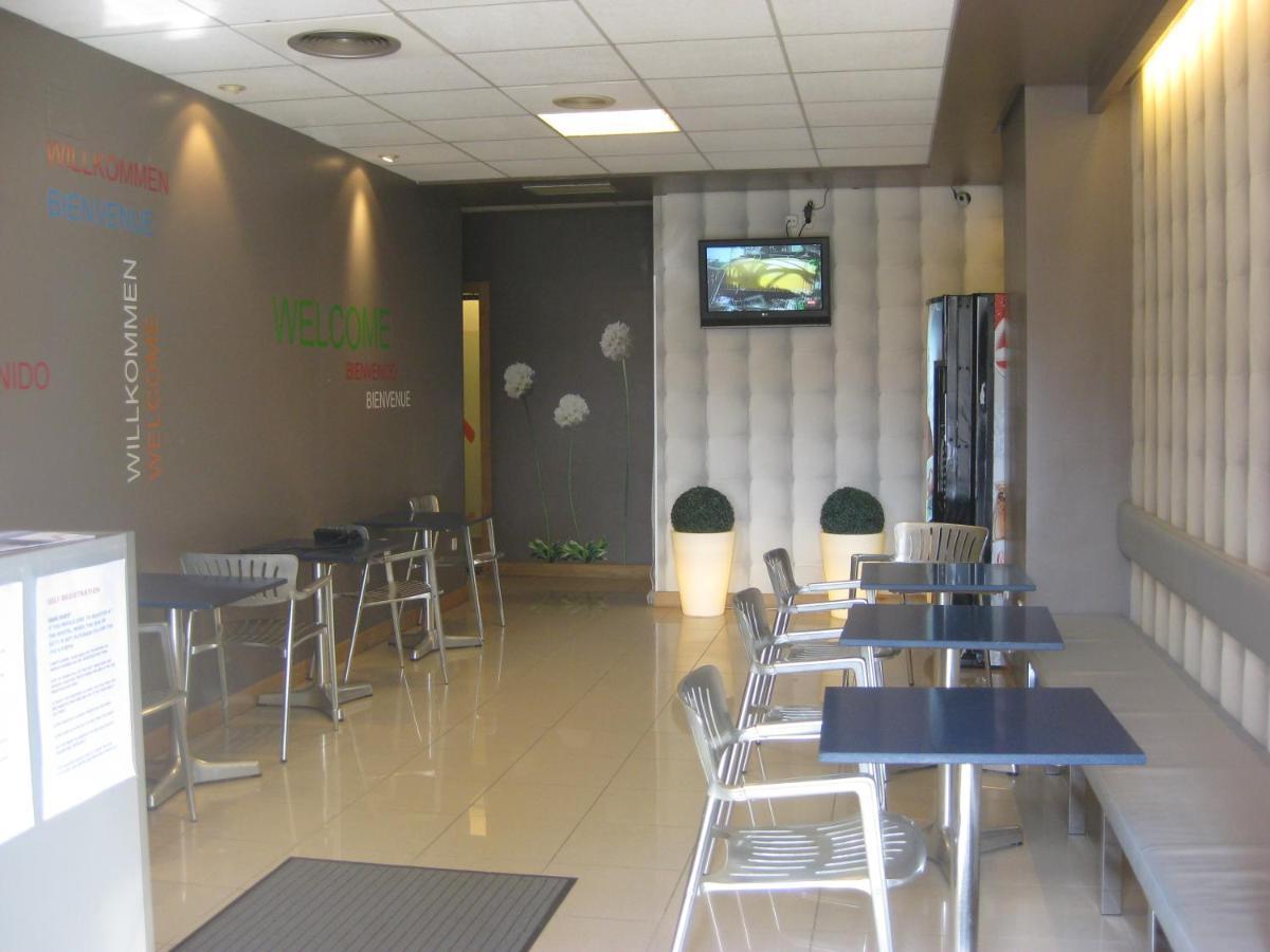 סנטיאגו דה קומפוסטלה Albergue Santo Santiago מראה חיצוני תמונה